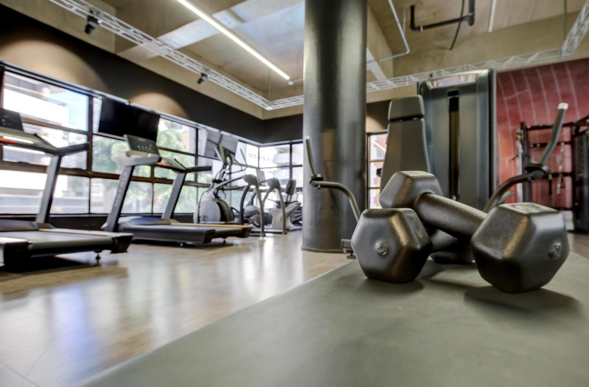 Radisson Sao Paulo Paulista Otel Dış mekan fotoğraf The gym at the hotel
