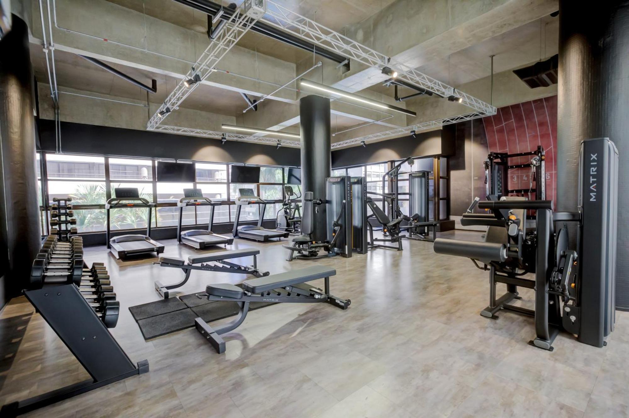 Radisson Sao Paulo Paulista Otel Dış mekan fotoğraf The gym at the hotel