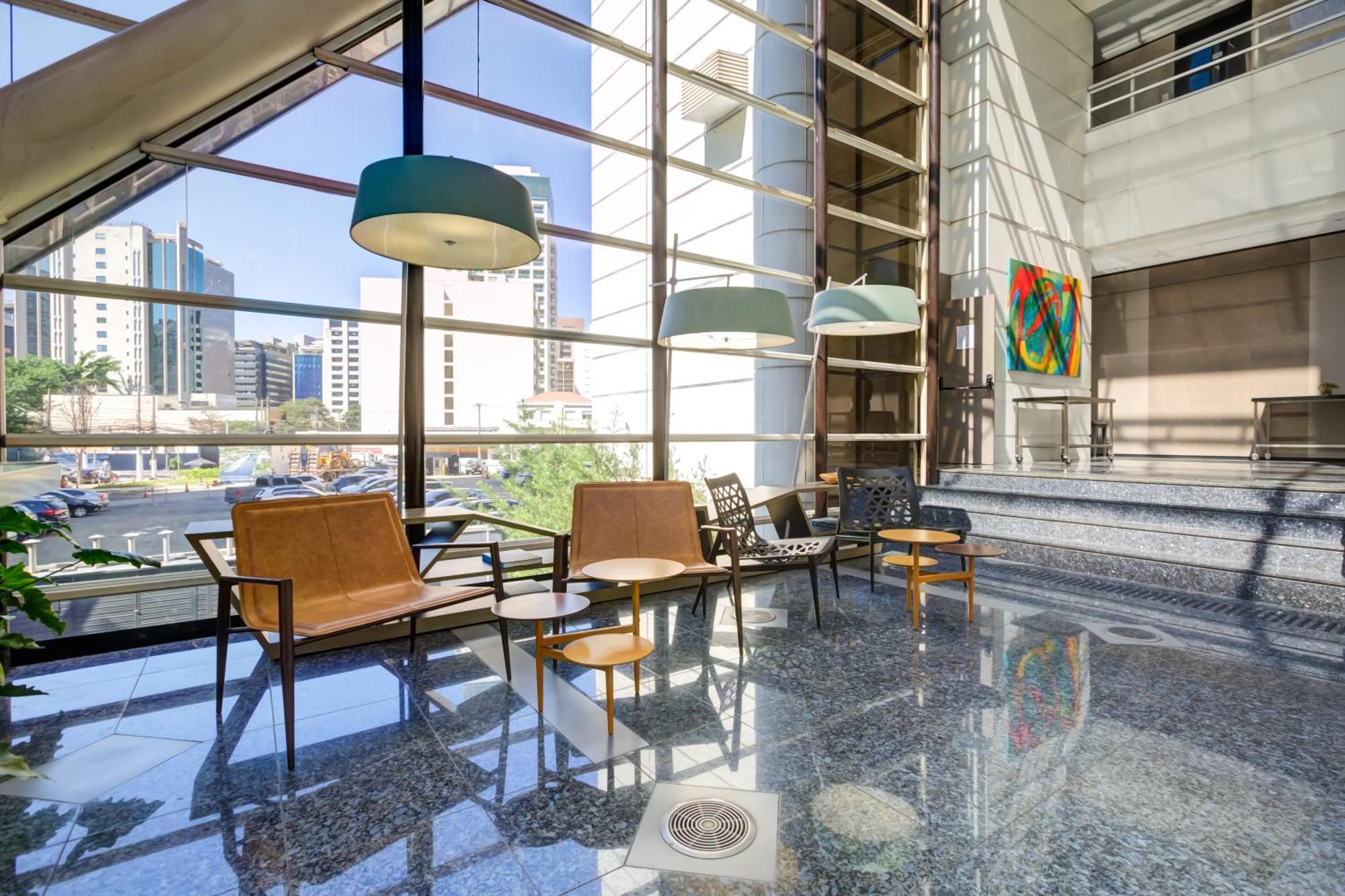 Radisson Sao Paulo Paulista Otel Dış mekan fotoğraf Interior of the library